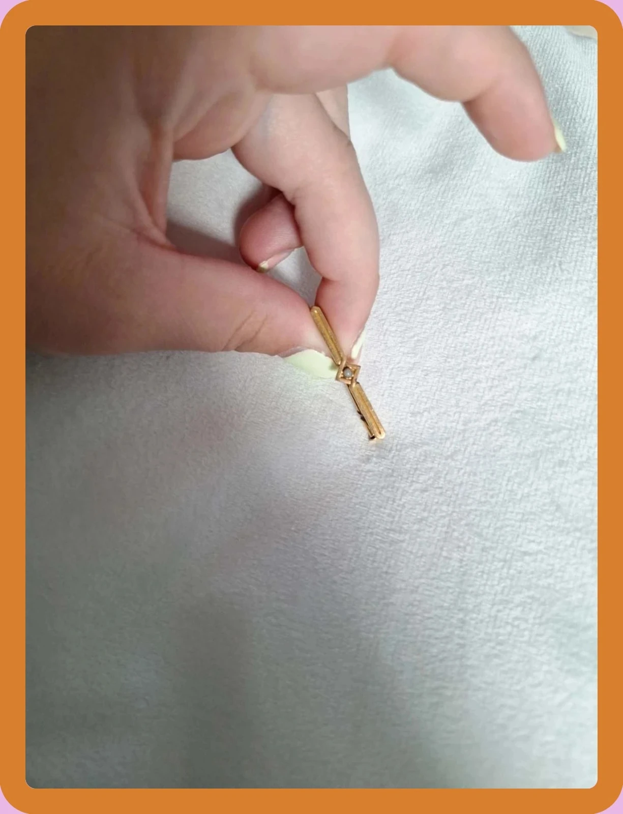 Broche barrette ancienne FIX – Laminé d'or et petite perle – Style Art Déco / Rétro